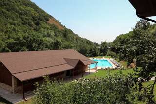 Фото Курортные отели Apricot Aghveran Resort г. Агверан